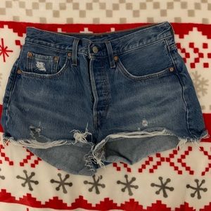 Levi’s denim cut off shorts